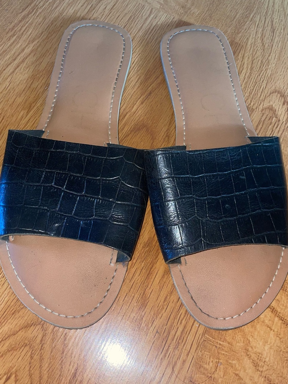 Womens size 9 sandals